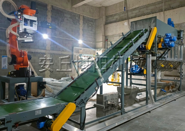 化工原料自動拆垛拆包機(jī) 拆垛破包機(jī)器人客戶現(xiàn)場